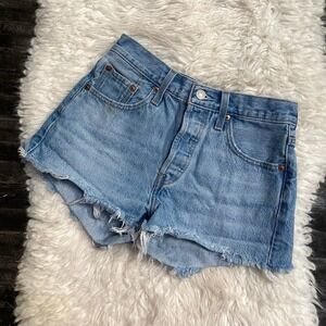 LEVI'S 501 MEDIUM WASH BLUE DENIM SHORTS BUTTON FLY HIGH RISE CASUAL BASIC Y2K